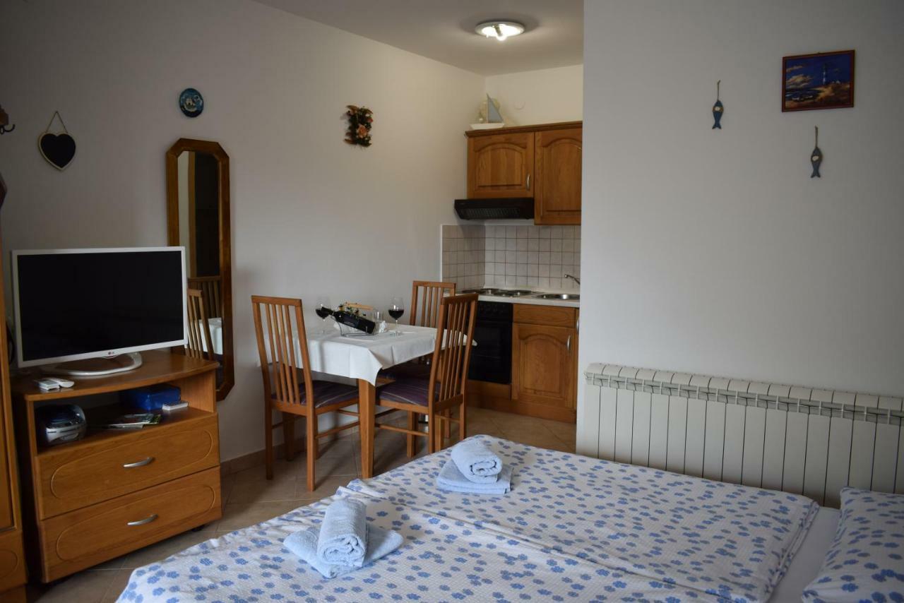 Apartments K&D Novi Vinodolski Buitenkant foto